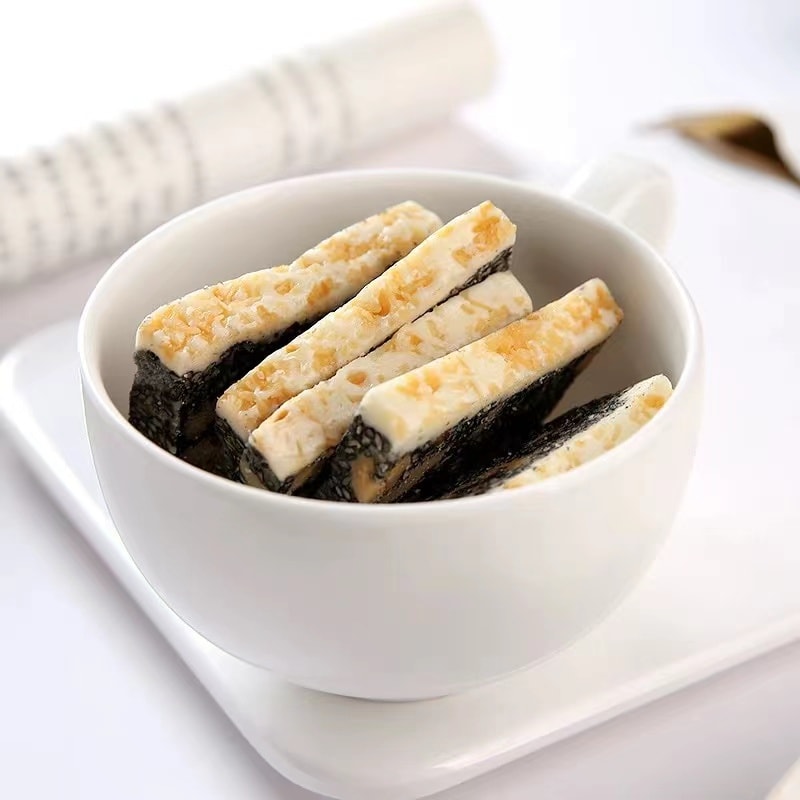 【中國直郵】 琦王 黑芝麻核桃軟糕 190g 解饞 網紅點心 黑芝麻糕 堅果 切糕