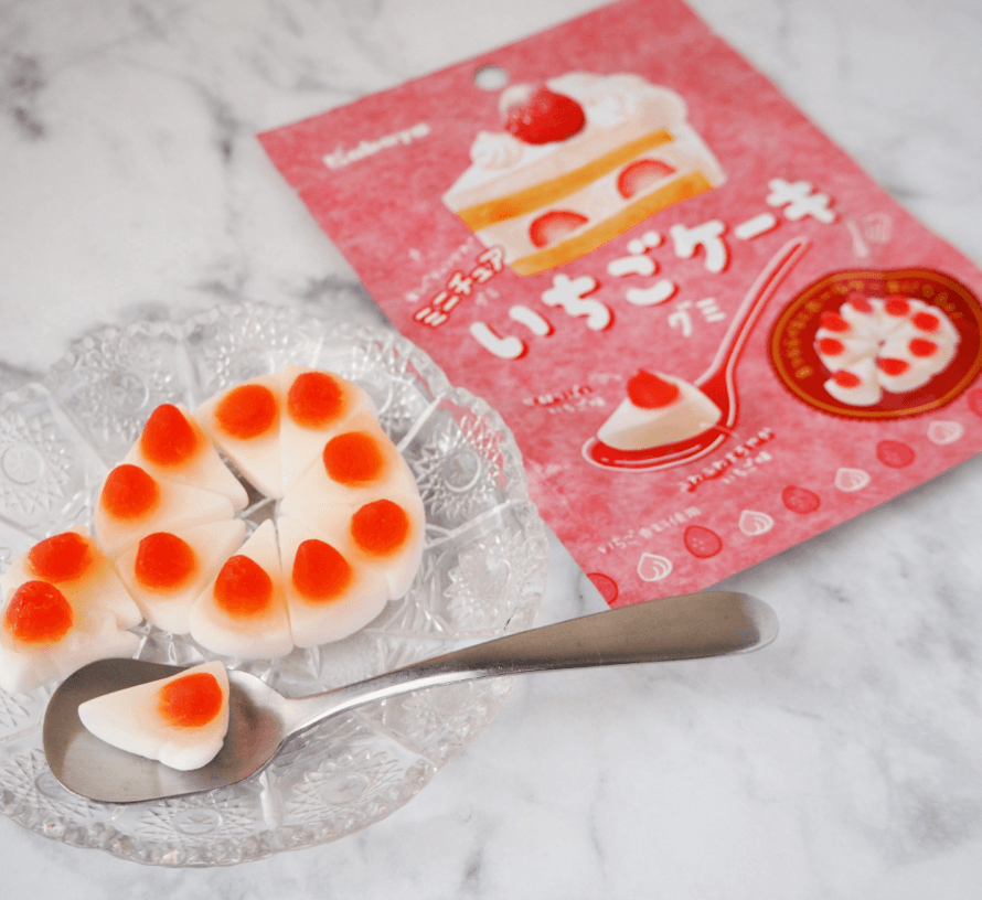 【日本直邮】KABAYA草莓蛋糕味软糖水果糖儿童糖果 冬季限定 包装随机发货40g