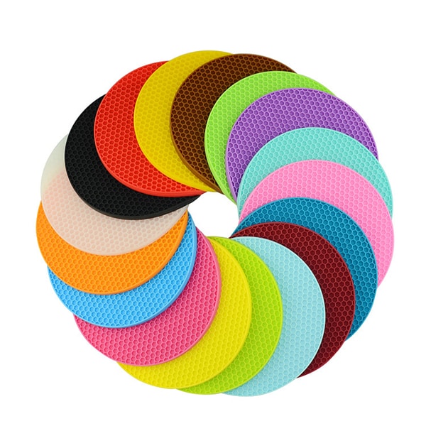 Round Honeycomb Silicone Heat Insulation Mat Pad 2 Pieces Random Color