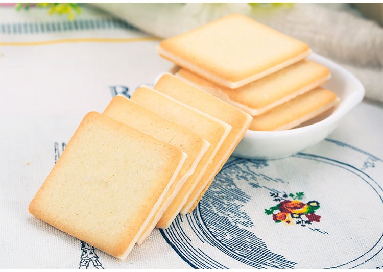 【日本直郵】 東京牛奶起司工廠 海鹽卡芒貝爾乾酪餅乾 10枚裝