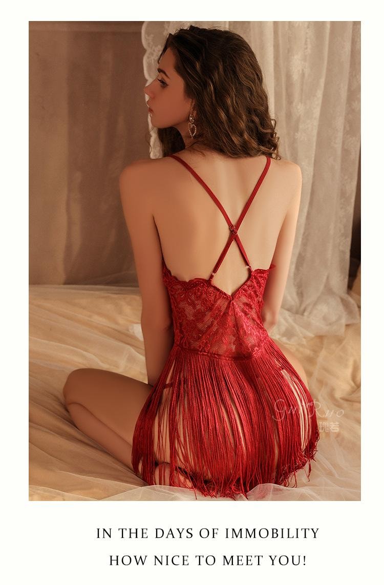 【中國直郵】 瑰若 情趣內衣 蕾絲深V流蘇裙擺睡裙 酒紅色M碼