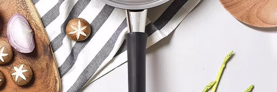 日本SORI YANAGI柳宗理 不鏽鋼鋁製三層單手平底鍋 22cm