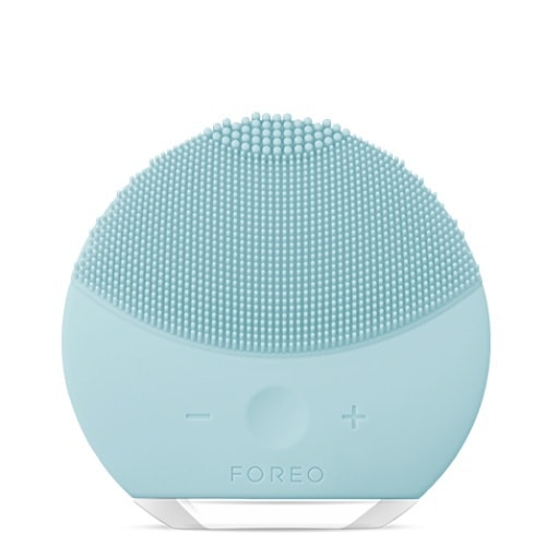 FOREO mini 2 Facial Cleansing Brush Gentle Exfoliation and Sonic Cleansing new color -Mint