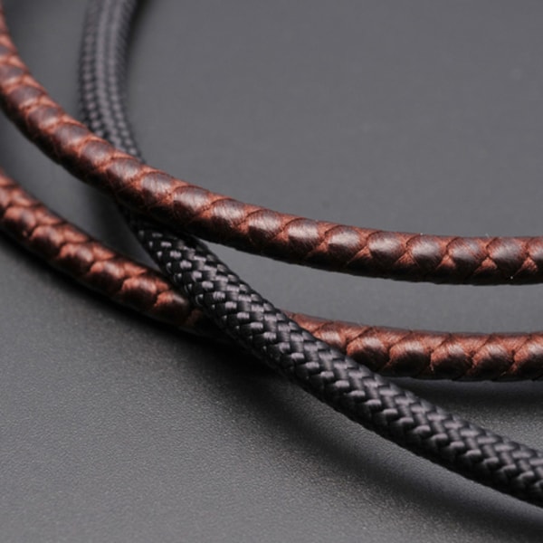 X100 V-Edge Titanium Necklace Black 50cm
