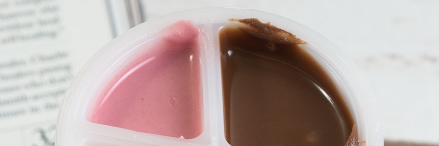 日本MEIJI明治 YANYAN 雙色巧克力草莓醬脆棒 57g