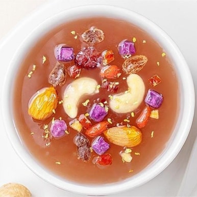 The Super Large Qulaifu Prawn Crackers The Package Is Bigger Than The Largest Package I Can Hardly Hold It By Myself I Have A Good Time Eating It Together 雪梨 The Super Large Qulaifu Prawn Crackers The Package Is Bigger Than The Largest Package I Can Hardly Hold It By Myself I Have A Good Time Eating It Together 雪梨