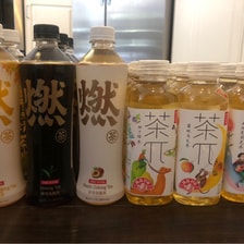 农夫山泉茶π 蜜桃乌龙茶饮料500ml 包装样式随机发- 亚米