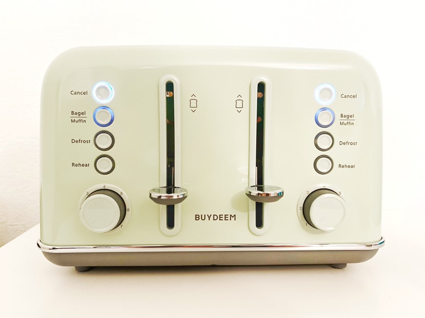 Buydeem 4-Slice Toaster, Cozy Green DT-6B83G