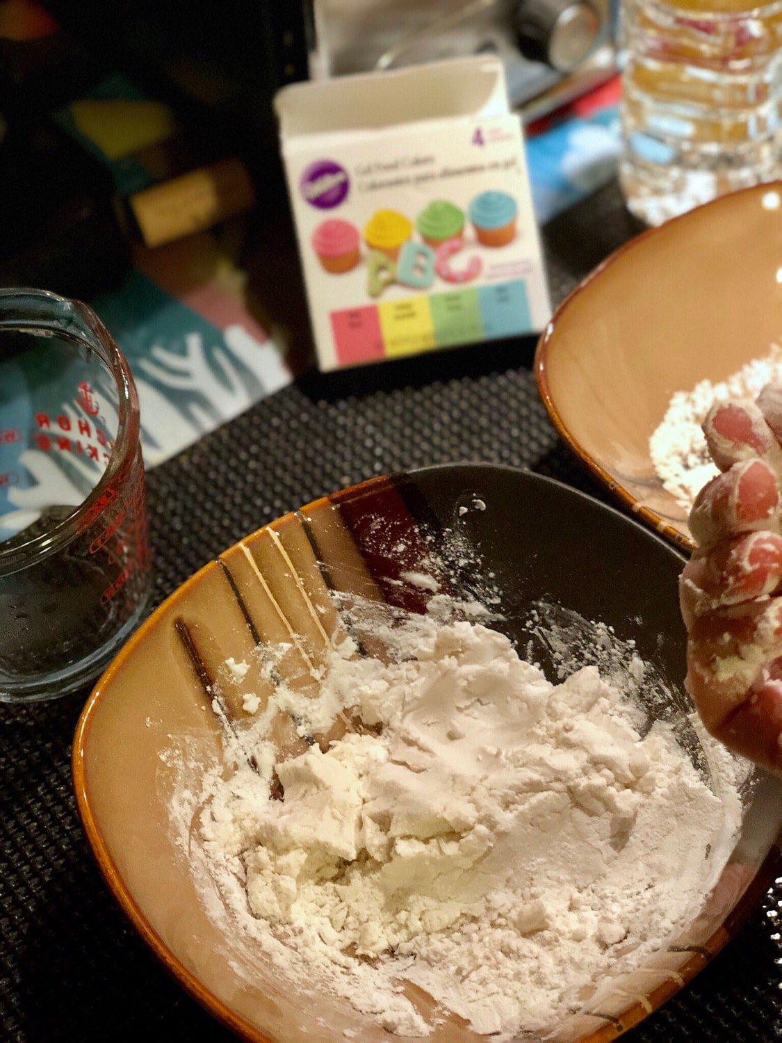 桂花酒酿丸子 糯米粉粘米粉4 1 温水搓搓搓搓小圆子 水沸腾后下锅圆子浮起来 桂花 酒酿关火 枸杞 冰糖 Article Article Titlefromuser