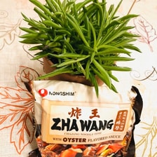 NONGSHIM Zha Wang Noodle Dish with Roasted Mild Black Bean Sauce NONGSHIM Zha Wang Noodle Dish with Roasted Mild Black Bean Sauce