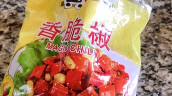 Huang Fei Hong Spicy Snack Magic Chili with Peanut,308g,spicy & Crunchy!