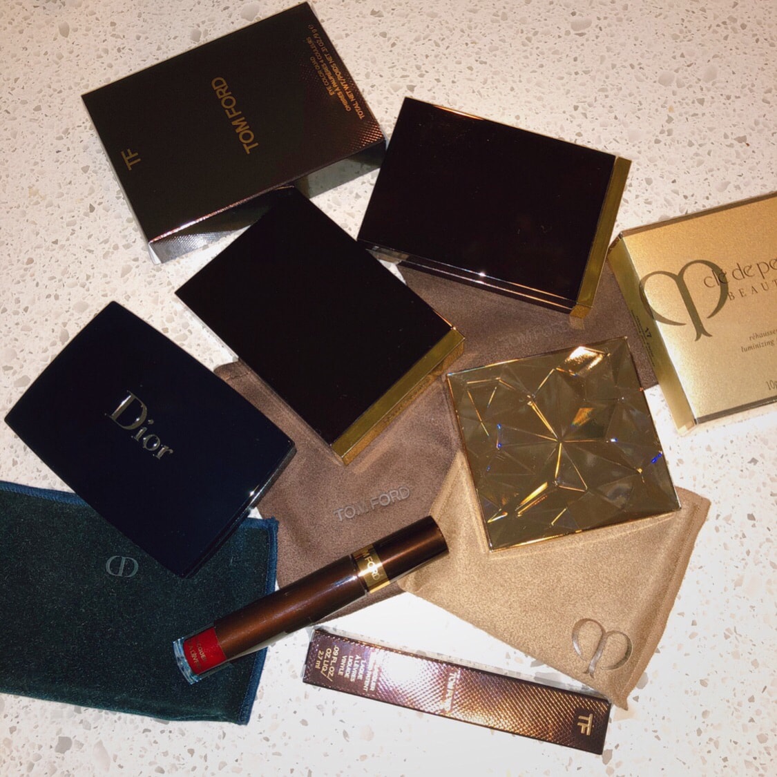 Tom Ford 到天际的神仙配色 Article Article Titlefromuser