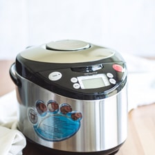 VITACLAY VM7900 SMART ORGANIC MULTI-COOKER - A RICE COOKER, A SLOW COOKER,  A DIGITAL STEAMER, PLUS A BONUS YOGURT MAKER