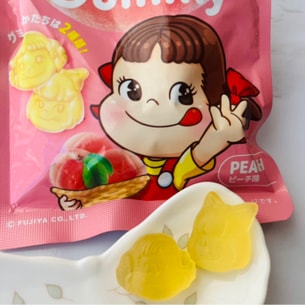 日本fujiya不二家 peko水蜜桃 软糖 qq糖1.76oz | 亚米