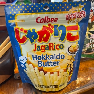 日本calbee卡乐比 jagarico 土豆脆棒 北海道奶油口味 58g 亚米