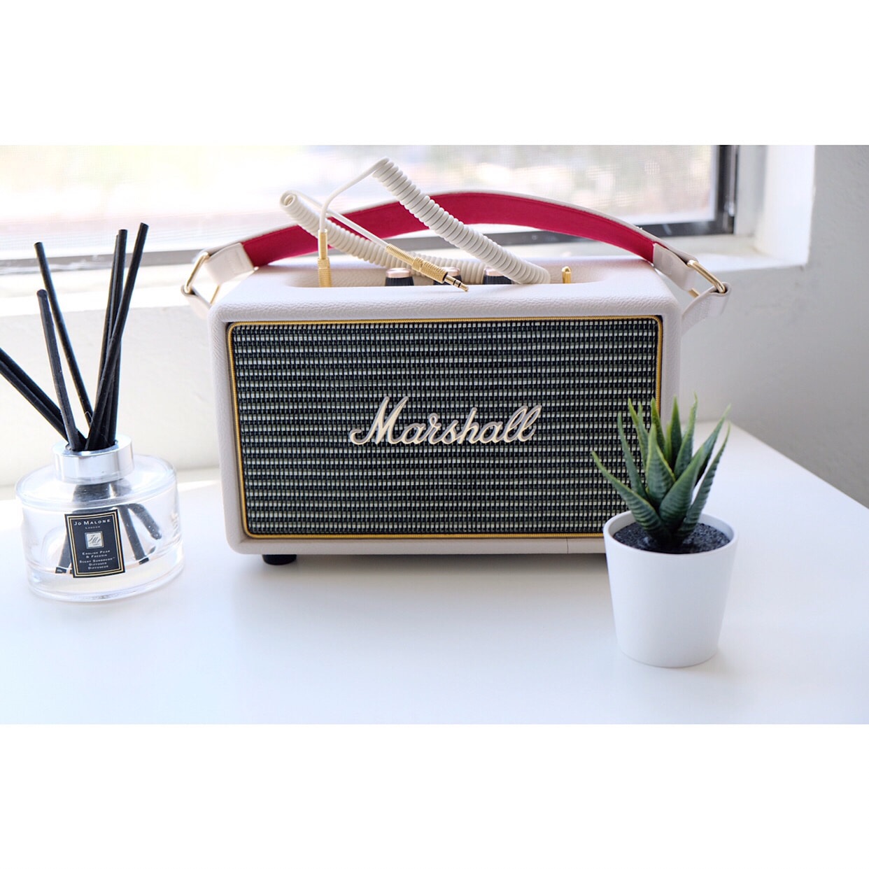 Marshall 专业级精致复古小音箱小仙女必备 Article Article Titlefromuser