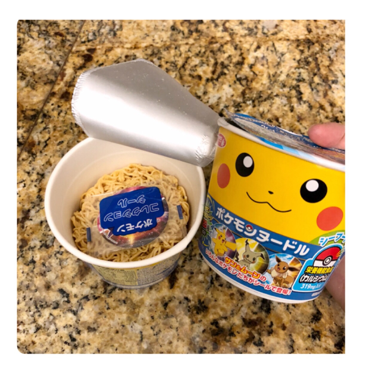 皮卡丘方便面——————— 皮卡丘泡面