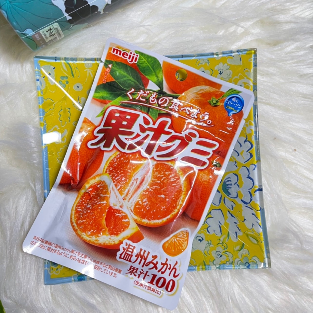 日本逛吃图鉴 Super Delicious Japanese Meiji Meiji Marshmallow Orange Flavor The Sugar Is Made Of Orange Petals Very Cute The Taste Is A Strong Natural Orange Flavor Super Q Bomb Very