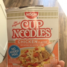 Nissin Cup Noodles Tasty Chicken - noodles istantanei speziati al gusto di  pollo da 63g – American Uncle